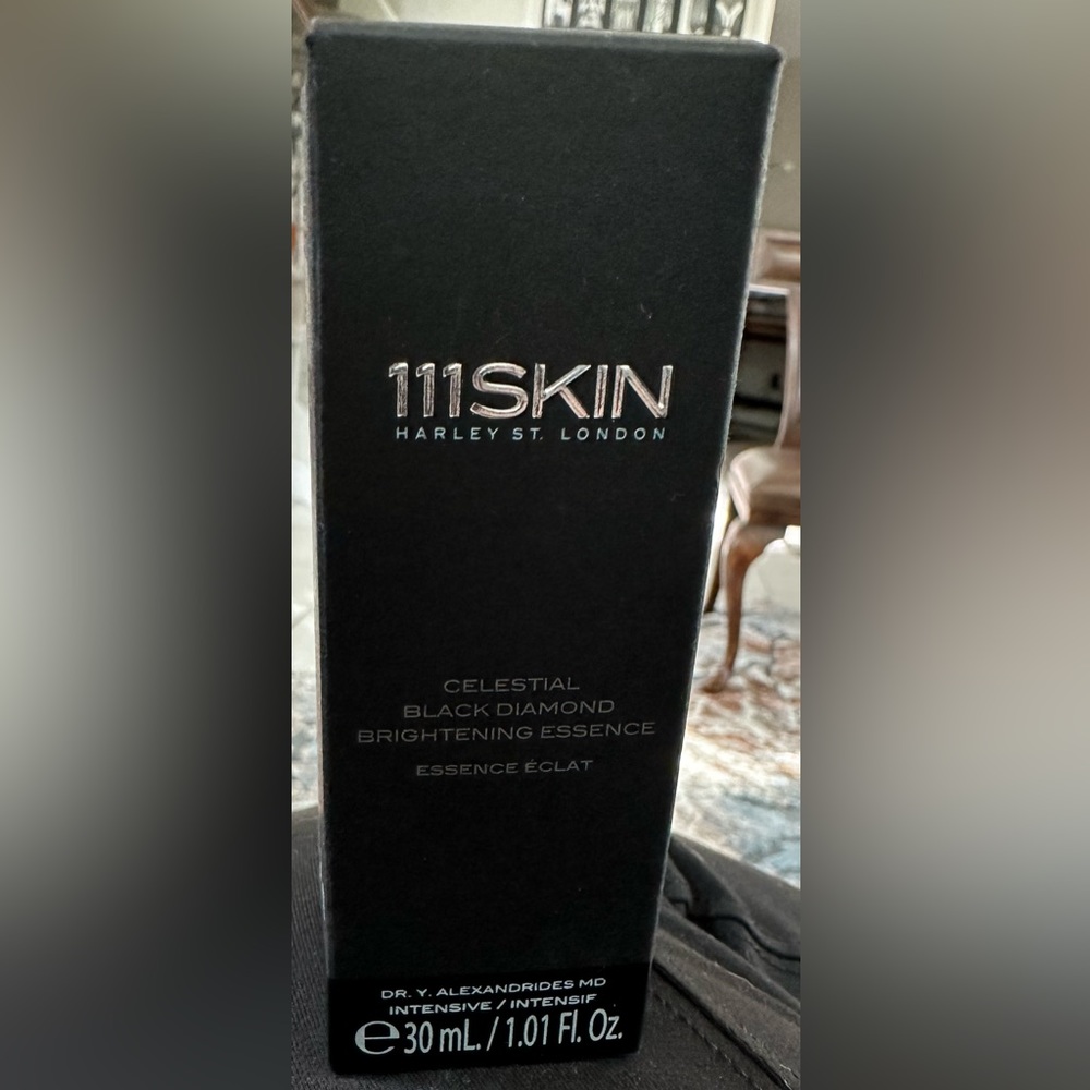 111SKIN Harley St. London, Celestial Black Diamond Brightening Essence